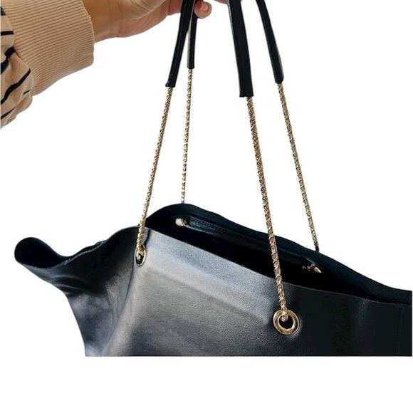 Sézane Gaby Black Leather Tote Bag - Picture 7 of 11